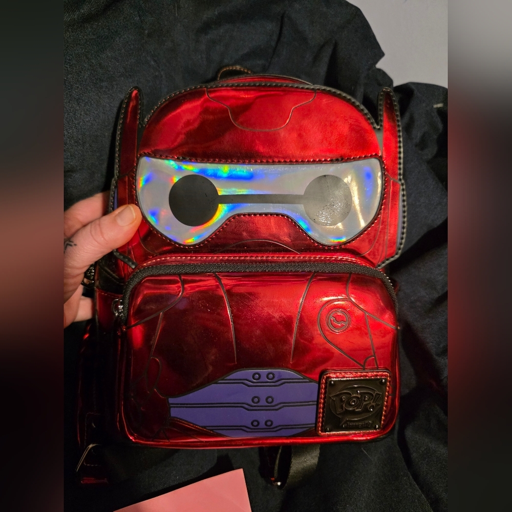 Loungefly Big Hero Six Baymax Battle Mode Armor Mini Backpack D23 Exclusive Red - Picture 2 of 8